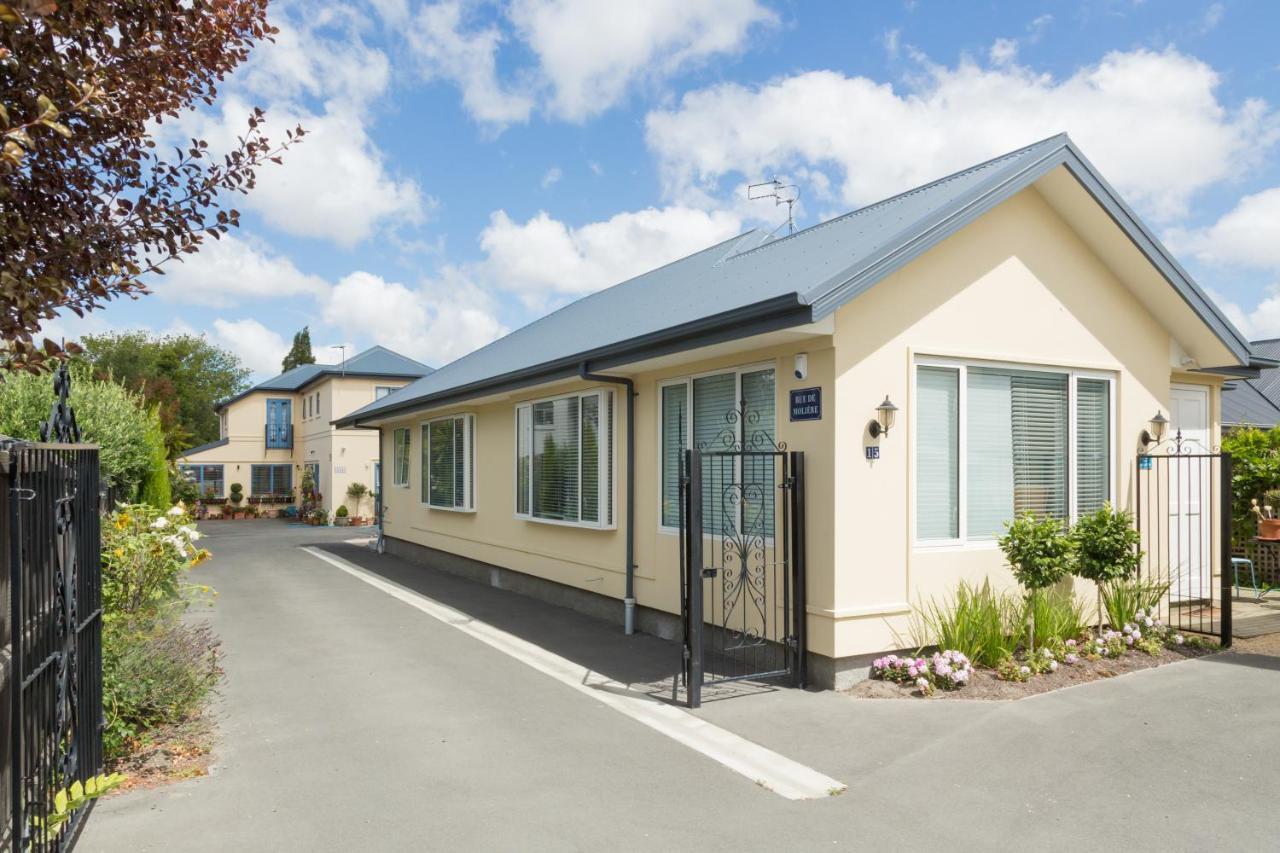 Papanui Paris Inspired Apartment Christchurch Exterior photo